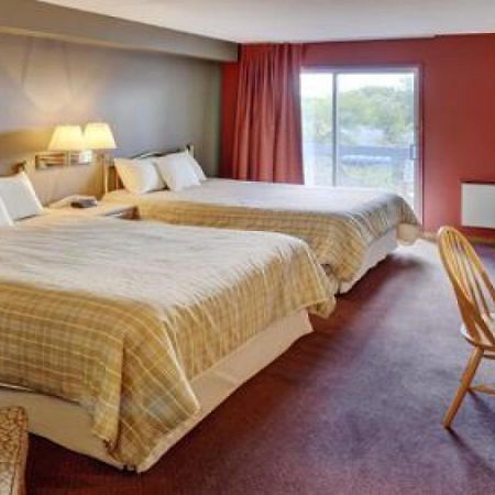 Lakeview Gimli Resort ภายนอก รูปภาพ