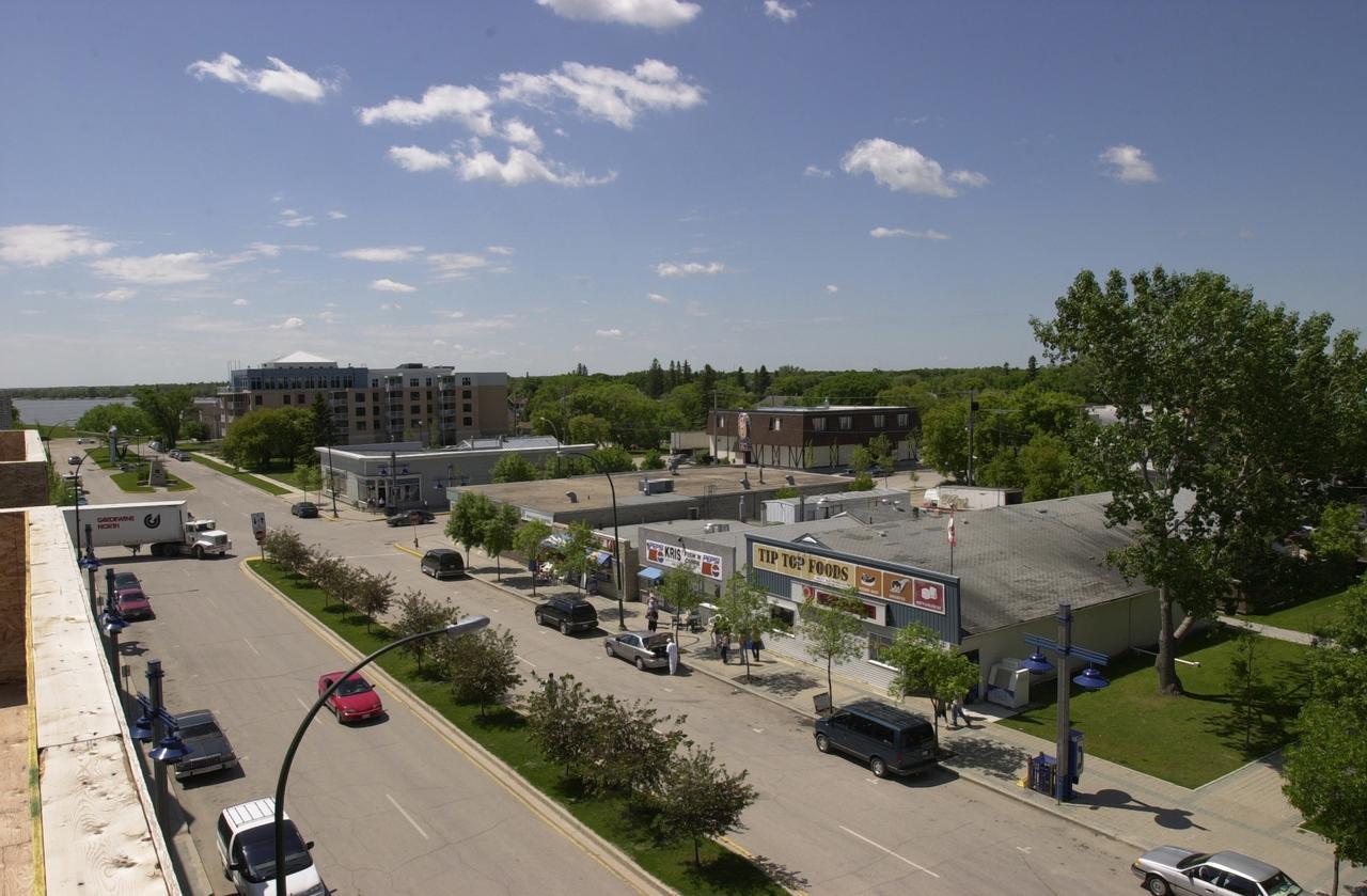 Lakeview Gimli Resort ภายนอก รูปภาพ