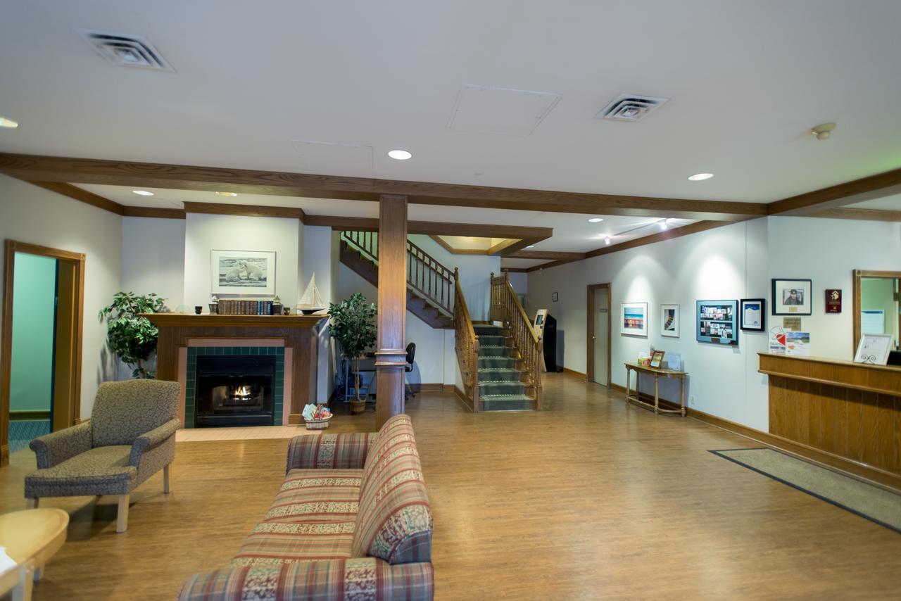 Lakeview Gimli Resort ภายนอก รูปภาพ