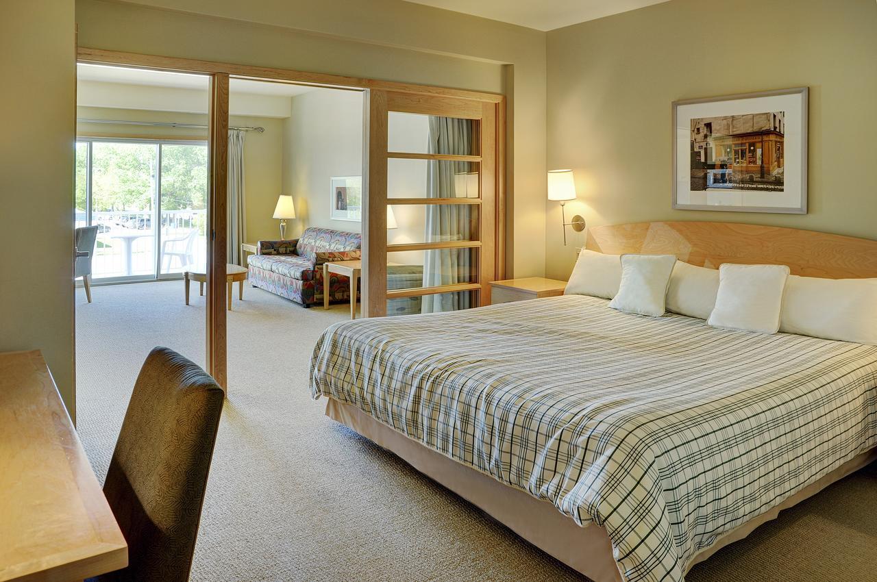 Lakeview Gimli Resort ภายนอก รูปภาพ
